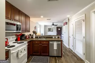 250 Broad St, Athens, GA 30601 - Photo 8
