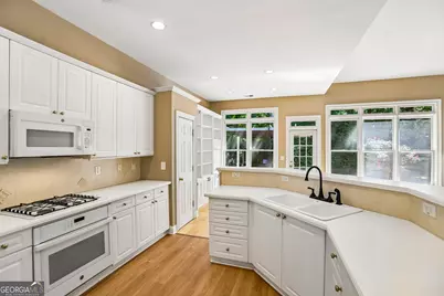 3054 Montclair Circle SE, Smyrna, GA 30080 - Photo 2