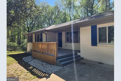 718 Springlake Road, Lawrenceville, GA 30045 - Photo 2