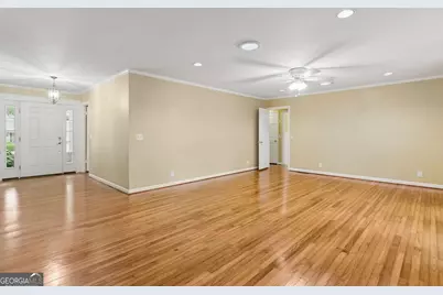 211 Wymberly Road, Saint Simons, GA 31522 - Photo 6
