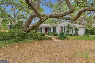 211 Wymberly Rd, Saint Simons, GA 31522 - Photo 2