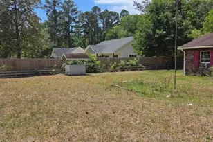 1037 N Church St, Odum, GA 31555 - Photo 14