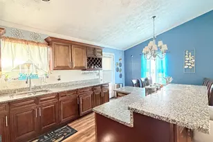 340 Hillandale St, Cornelia, GA 30531 - Photo 8