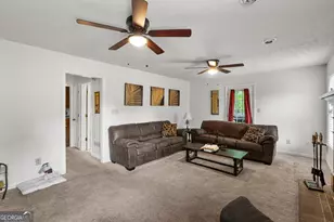 165 Hayes Cir, Rex, GA 30273 - Photo 18