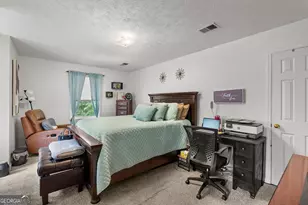 165 Hayes Cir, Rex, GA 30273 - Photo 32