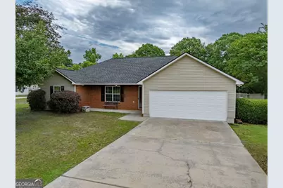 8 Edinburgh, Tifton, GA 31794 - Photo 2