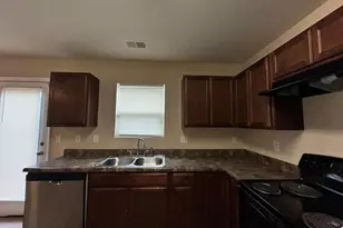 1578 Onalee Dr, Hampton, GA 30228 - Photo 10