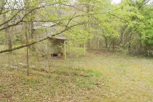 172 Mutts Dr, Mount Airy, GA 30563 - Photo 6