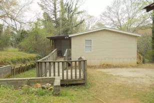 172 Mutts Dr, Mount Airy, GA 30563 - Photo 10