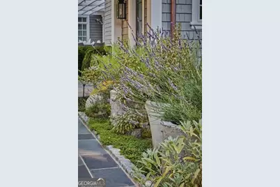 210 Peachtree Circle NE, Atlanta, GA 30309 - Photo 26