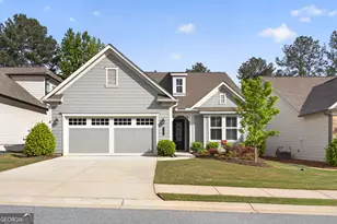 380 Falcon Wy, Hoschton, GA 30548 - Photo 1