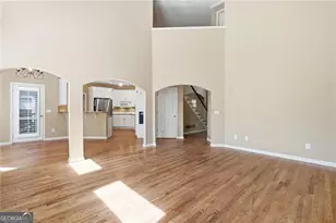 514 Lovinggood Ct, Woodstock, GA 30189 - Photo 8