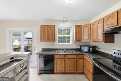 152 Russ Circle, Clarkesville, GA 30523 - Photo 8