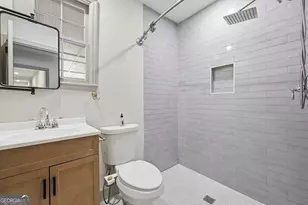 1302 E 53rd St, Savannah, GA 31404 - Photo 10