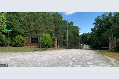 1208 Hornets Bridge Drive, Elberton, GA 30635 - Photo 2