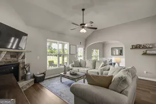 285 Savannah Dr, Senoia, GA 30276 - Photo 16