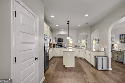 285 Savannah Drive, Senoia, GA 30276 - Photo 8
