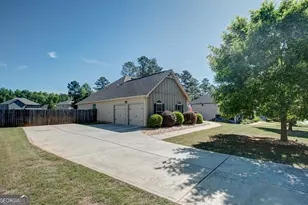 285 Savannah Dr, Senoia, GA 30276 - Photo 34