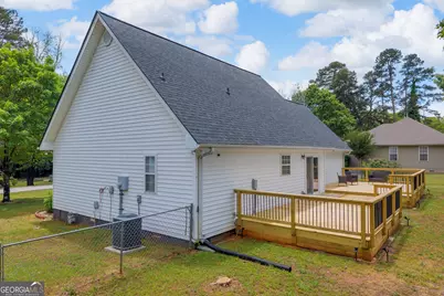 89 Chanticleer Road, Commerce, GA 30529 - Photo 32