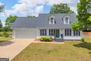 89 Chanticleer Rd, Commerce, GA 30529 - Photo 1