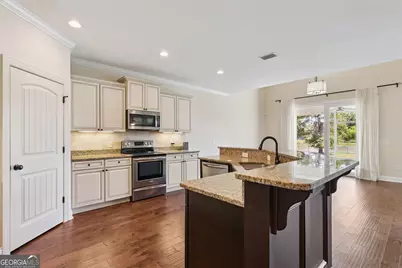 505 Belmont Circle, Brunswick, GA 31525 - Photo 10