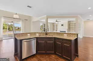 505 Belmont Cir, Brunswick, GA 31525 - Photo 12