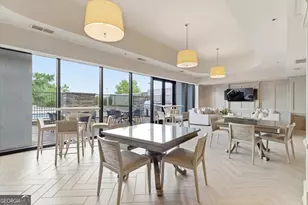 2255 Peachtree Road NE, Atlanta, GA 30309 - Photo 30
