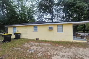 4015 Rockdale St, Savannah, GA 31405 - Photo 2