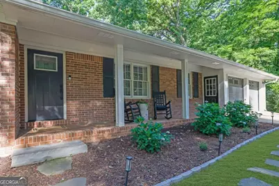 322 Linda Drive, Tucker, GA 30084 - Photo 2