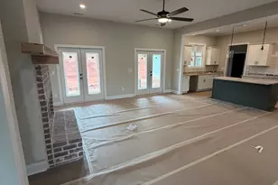 332 Cammie Wy, Williamson, GA 30292 - Photo 2