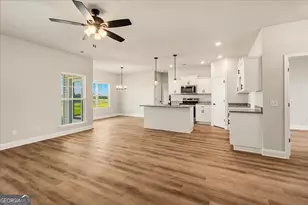 220 Manchester Dr, Statesboro, GA 30461 - Photo 8
