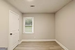 1620 Eastland Rd SE, Atlanta, GA 30316 - Photo 14