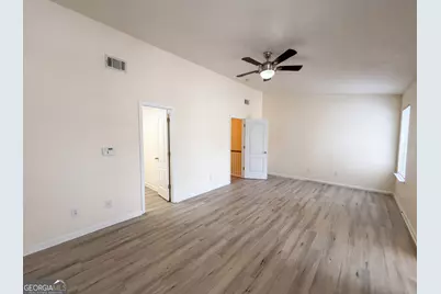 5080 Windsor Forrest Lane, College Park, GA 30349 - Photo 8