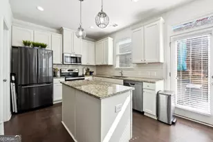 1499 River Oak Ln, Stone Mountain, GA 30083 - Photo 10