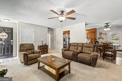 305 N Lake Drive, Perry, GA 31069 - Photo 10