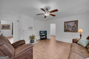 337 State St, Commerce, GA 30529 - Photo 14