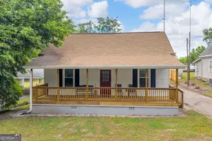 337 State St, Commerce, GA 30529 - Photo 4
