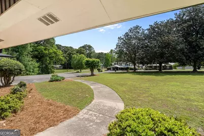 4671 Dogwood Drive, Acworth, GA 30101 - Photo 10
