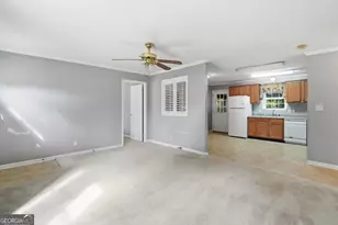 131 Harvey Rd, Brunswick, GA 31525 - Photo 6