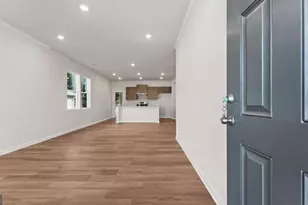 330 Cedar Hl Dr, Dallas, GA 30132 - Photo 2