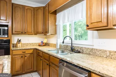 140 Ashford Park, Macon, GA 31210 - Photo 14