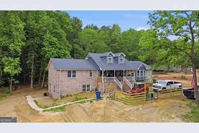 1089 Mitchell Drive, Winder, GA 30680 - Photo 2