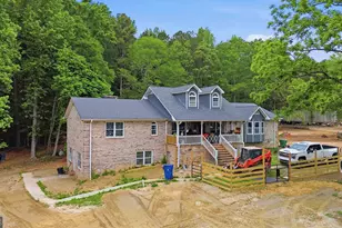 1089 Mitchell Dr, Winder, GA 30680 - Photo 2