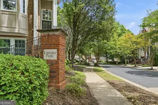 1041 Emory Parc Pl, Decatur, GA 30033 - Photo 2