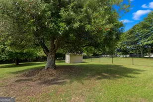 615 Fischer Rd, Sharpsburg, GA 30277 - Photo 82