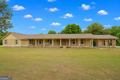 615 Fischer Road, Sharpsburg, GA 30277 - Photo 1