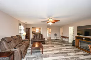 615 Fischer Rd, Sharpsburg, GA 30277 - Photo 66