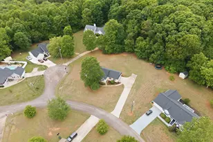 180 Rocky Shoals Trail, Mount Airy, GA 30563 - Photo 32