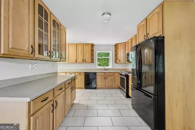 232 E Miles Road, Carrollton, GA 30116 - Photo 12