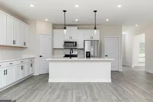 132 Cantrell Dr, Dallas, GA 30157 - Photo 4